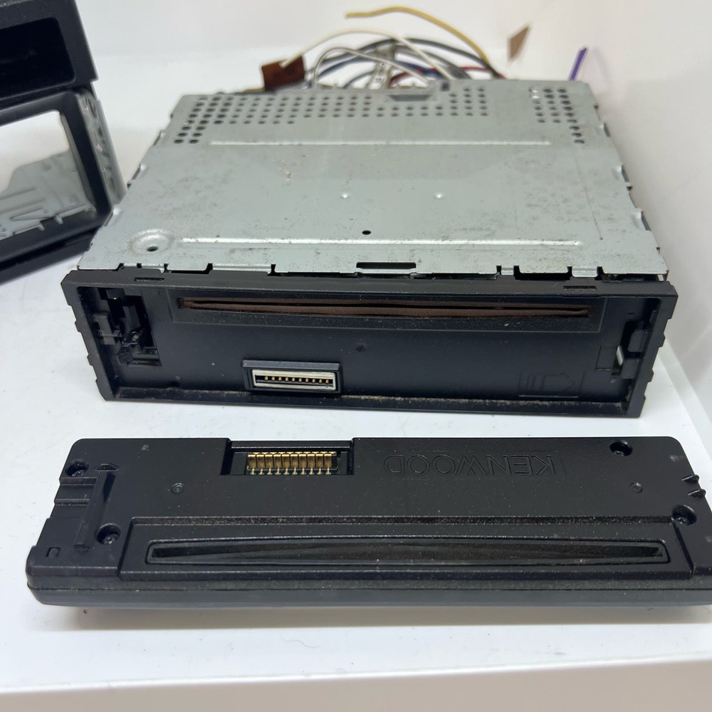 Kenwood cd receiver KDC-MP2035 untested - Picture 10 of 12